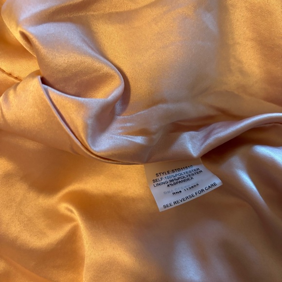 New pink sequin dress size small - Picture 6 of 6